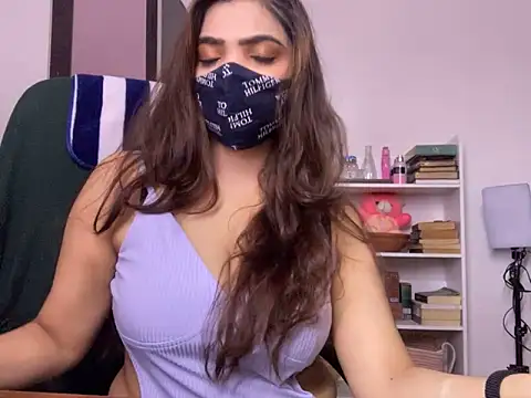 Snapshot of Fantastic_ruby chatting on October 31, 2025, 6:04 pm Fantastic ruby online show from October 31, 2025, 6:04 pm