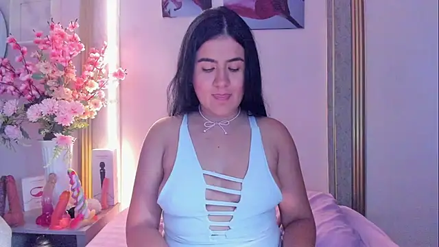 Snapshot of scarlet_fostt_ chatting on July 27, 2026, 7:32 pm scarlet fostt online show from July 27, 2026, 7:32 pm