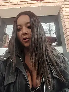 Snapshot of Cristal__04 chatting on July 13, 2026, 5:56 pm Cristal 04 online show from July 13, 2026, 5:56 pm