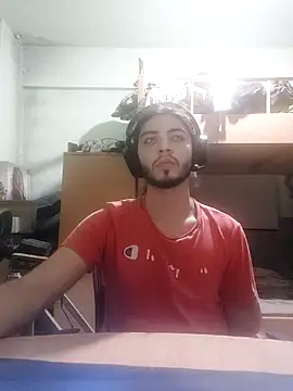 Snapshot of kleineid77 chatting on October 25, 2025, 7:25 pm kleineid77 online show from October 25, 2025, 7:25 pm