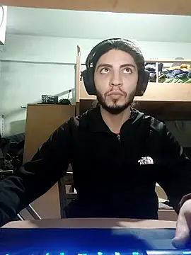 kleineid77 online show from January 10, 2026, 4:57 pm