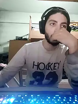 kleineid77 online show from January 7, 2026, 4:34 pm