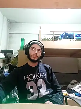 Snapshot of kleineid77 chatting on February 8, 2025, 4:04 pm kleineid77 online show from February 8, 2025, 4:04 pm