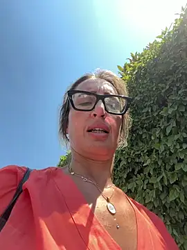 Snapshot of casalinga88 chatting on June 30, 2026, 11:21 am casalinga88 online show from June 30, 2026, 11:21 am