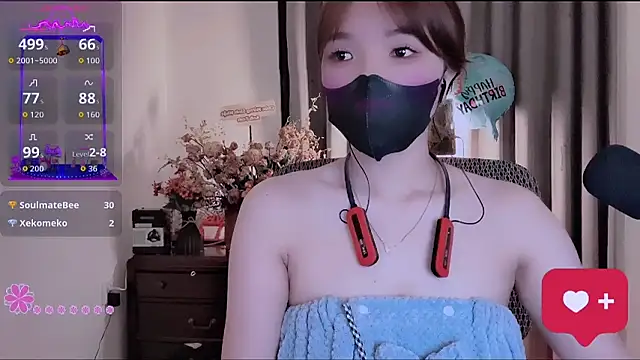 Berrysweet 68 online show from July 24, 2026, 5:20 pm