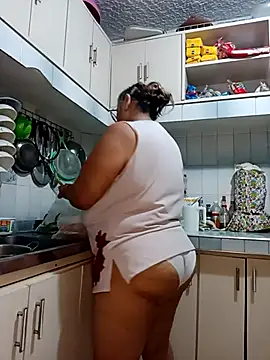 BBW salome online show from October 29, 2025, 3:33 pm