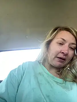 xWhoreAbleX Pika online show from March 21, 2025, 5:56 pm