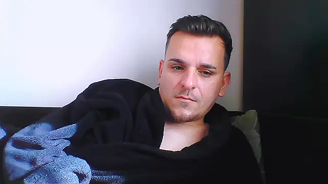 Huge cock22cm online show from November 13, 2025, 11:47 am