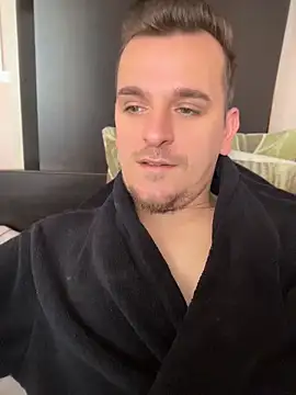 Huge cock22cm online show from May 2, 2026, 7:35 am