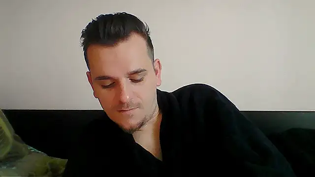 Huge cock22cm online show from April 23, 2026, 6:53 am