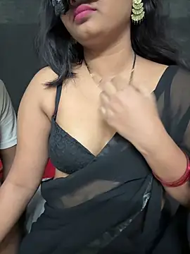 Snapshot of Magical-Couple-telugu chatting on December 3, 2025, 12:59 pm Magical-Couple-telugu online show from December 3, 2025, 12:59 pm