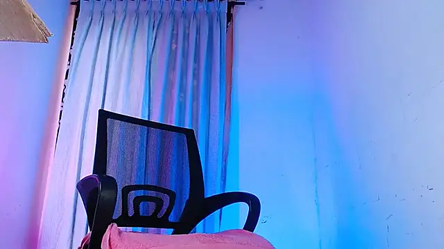 DanteSantoro online show from February 21, 2026, 1:02 pm