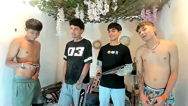 oliverhot2005 online show from November 9, 2025, 3:05 pm