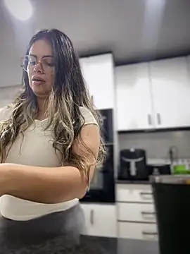 melanny10 online show from February 1, 2026, 7:17 am