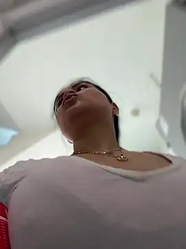 melanny10 online show from February 1, 2025, 12:37 pm