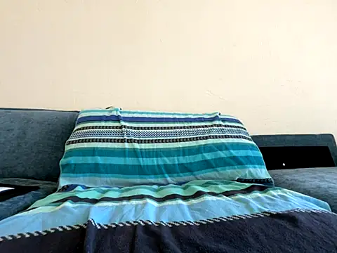 Snapshot of mouser21212 chatting on October 22, 2025, 7:24 pm mouser21212 online show from October 22, 2025, 7:24 pm