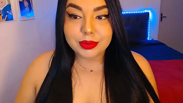 Snapshot of Internacionalist7 chatting on October 19, 2025, 7:05 pm Internacionalist7 online show from October 19, 2025, 7:05 pm