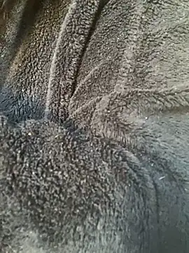 Snapshot of Luccreccia_ chatting on November 21, 2025, 10:03 am Luccreccia online show from November 21, 2025, 10:03 am