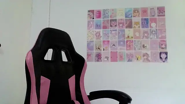 Emily Guerra1 online show from January 13, 2026, 5:39 pm