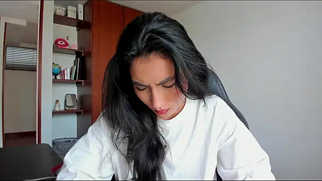 Snapshot of Dahian-peach chatting on July 8, 2026, 8:20 pm Dahian-peach online show from July 8, 2026, 8:20 pm