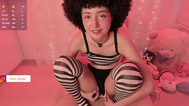 Alice winter  online show from November 7, 2025, 6:23 pm