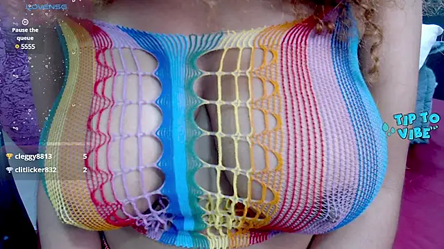 Litzy Curly online show from February 25, 2025, 6:01 pm