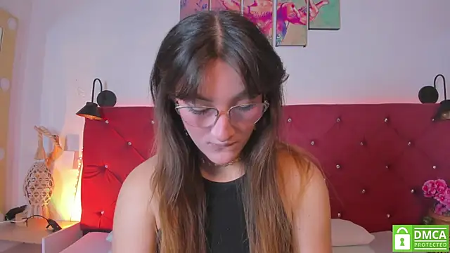 Snapshot of Ruth_harvey_ chatting on July 6, 2026, 1:29 pm Ruth harvey online show from July 6, 2026, 1:29 pm