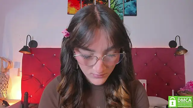 Snapshot of Ruth_harvey_ chatting on June 13, 2026, 2:26 pm Ruth harvey online show from June 13, 2026, 2:26 pm