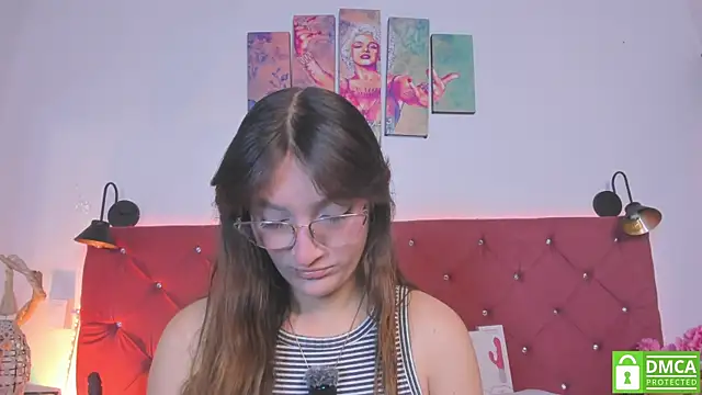 Snapshot of Ruth_harvey_ chatting on July 14, 2026, 1:39 pm Ruth harvey online show from July 14, 2026, 1:39 pm