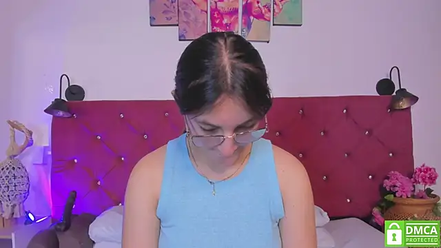 Snapshot of Ruth_harvey_ chatting on July 25, 2026, 1:28 pm Ruth harvey online show from July 25, 2026, 1:28 pm