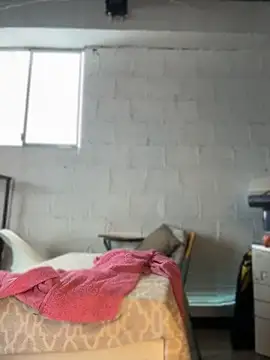 Nicolle foxy online show from August 1, 2026, 4:38 pm