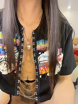 Nicolle foxy online show from July 16, 2026, 4:26 pm