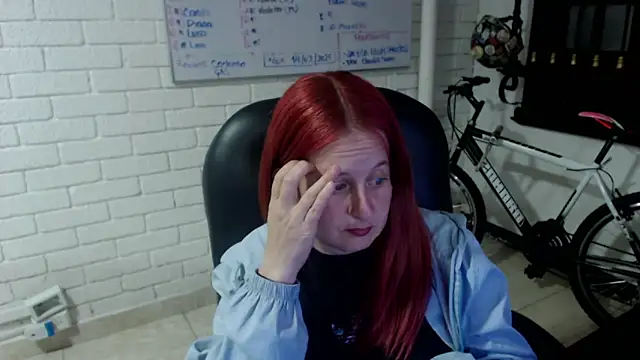 ViioletaMora online show from March 3, 2025, 10:52 pm