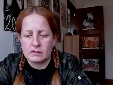 Snapshot of ViioletaMora chatting on July 31, 2026, 8:50 pm ViioletaMora online show from July 31, 2026, 8:50 pm