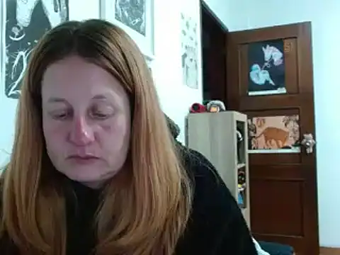 ViioletaMora online show from April 22, 2026, 4:19 am