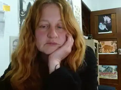 Snapshot of ViioletaMora chatting on June 30, 2026, 4:34 am ViioletaMora online show from June 30, 2026, 4:34 am