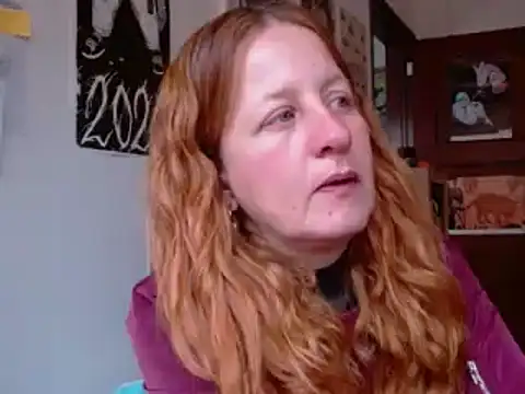Snapshot of ViioletaMora chatting on June 13, 2026, 7:01 pm ViioletaMora online show from June 13, 2026, 7:01 pm
