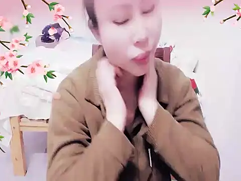 xiaoxuer online show from February 28, 2025, 5:04 am