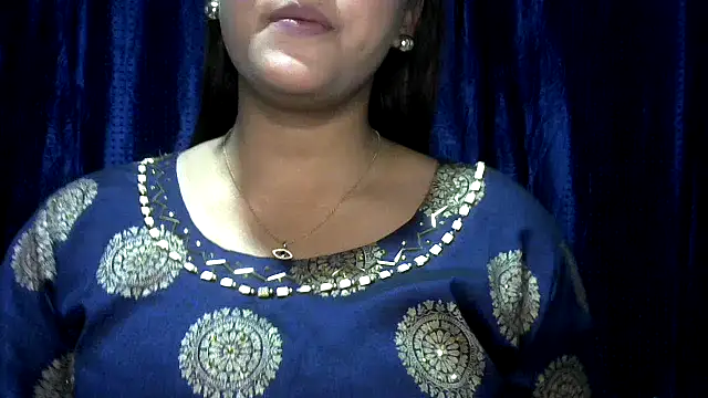 Snapshot of Princess_noorjahan chatting on November 10, 2025, 12:21 pm Princess noorjahan online show from November 10, 2025, 12:21 pm