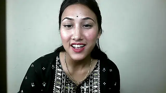 Snapshot of Princess_noorjahan chatting on January 13, 2025, 2:39 am Princess noorjahan online show from January 13, 2025, 2:39 am