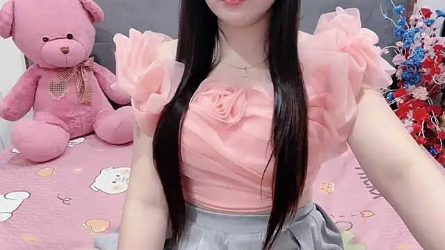 Funikio online show from May 3, 2026, 2:16 am