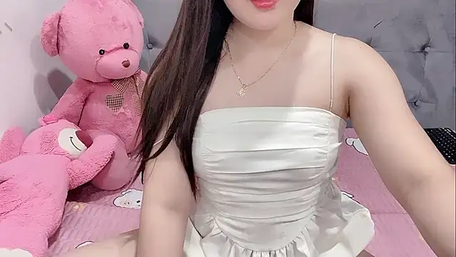 Funikio online show from September 12, 2025, 2:39 pm