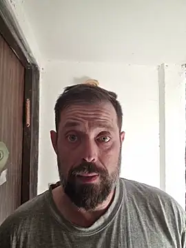 zefside42 online show from November 23, 2025, 12:48 pm