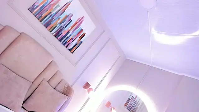 Snapshot of maddy_brookss chatting on November 24, 2025, 6:19 pm maddy brookss online show from November 24, 2025, 6:19 pm