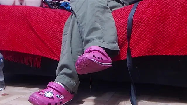 Snapshot of AyshaScott chatting on October 10, 2025, 12:39 pm AyshaScott online show from October 10, 2025, 12:39 pm