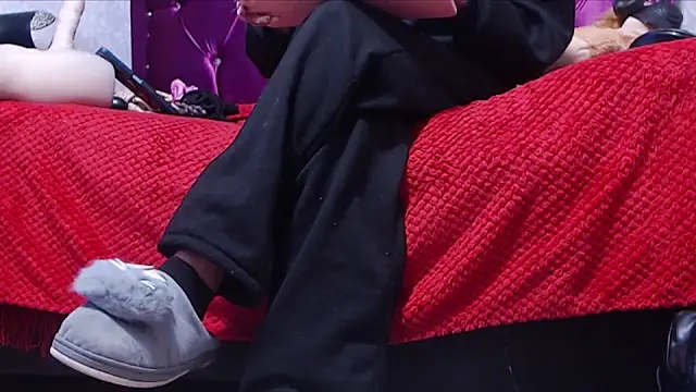 Snapshot of AyshaScott chatting on October 25, 2025, 12:50 pm AyshaScott online show from October 25, 2025, 12:50 pm