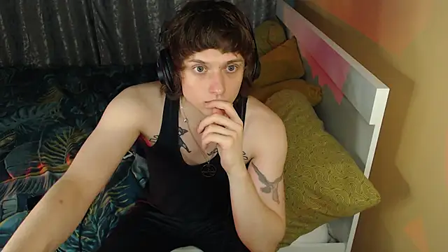 Snapshot of axxxturel chatting on September 27, 2025, 5:30 pm axxxturel online show from September 27, 2025, 5:30 pm