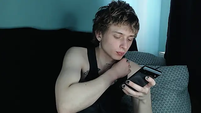 Snapshot of axxxturel chatting on February 26, 2025, 1:54 pm axxxturel online show from February 26, 2025, 1:54 pm