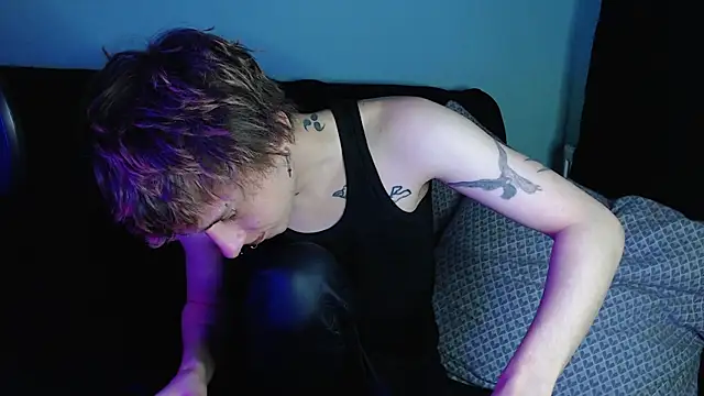 Snapshot of axxxturel chatting on February 24, 2025, 9:30 pm axxxturel online show from February 24, 2025, 9:30 pm