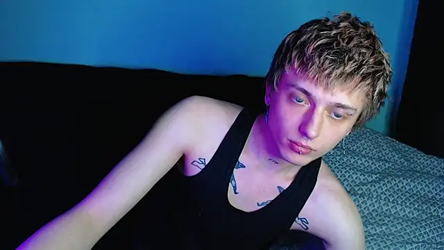Snapshot of axxxturel chatting on February 14, 2025, 7:33 pm axxxturel online show from February 14, 2025, 7:33 pm